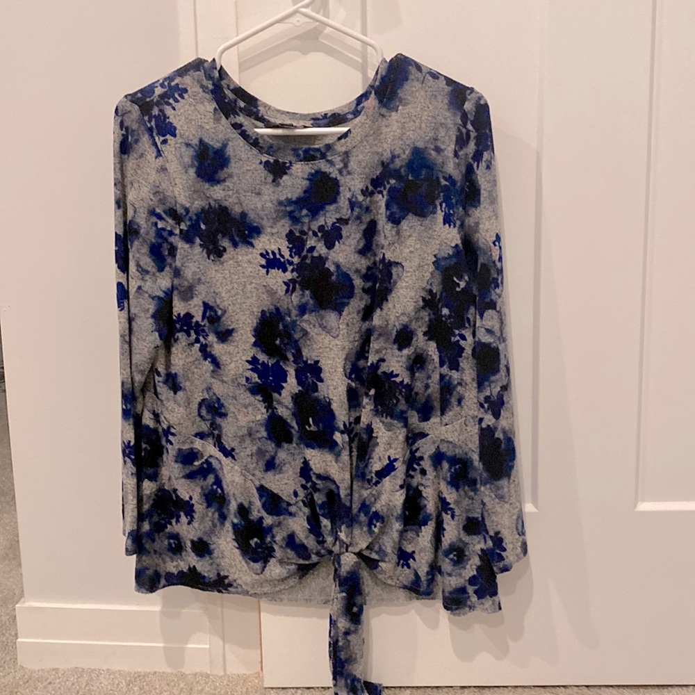 Simply Vera Long Sleeve Shirt